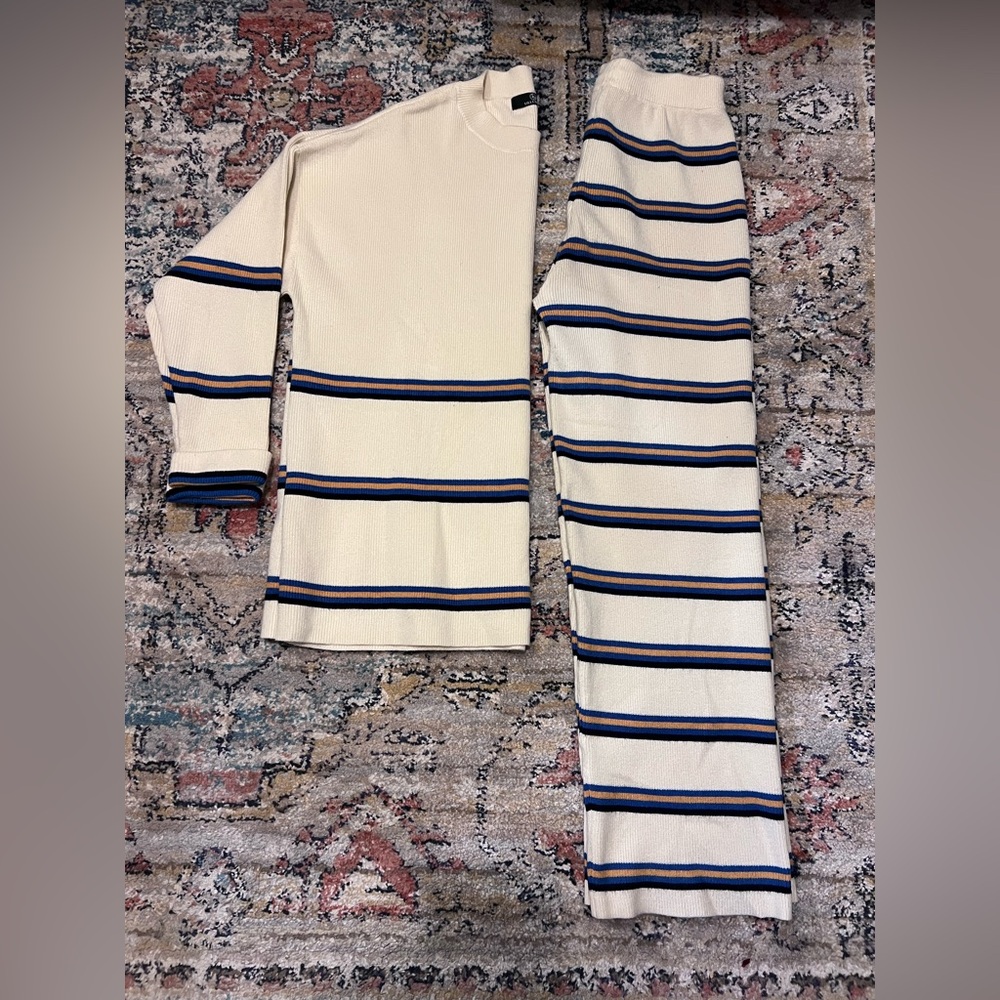 Lillusory Striped Cream Pajama Set